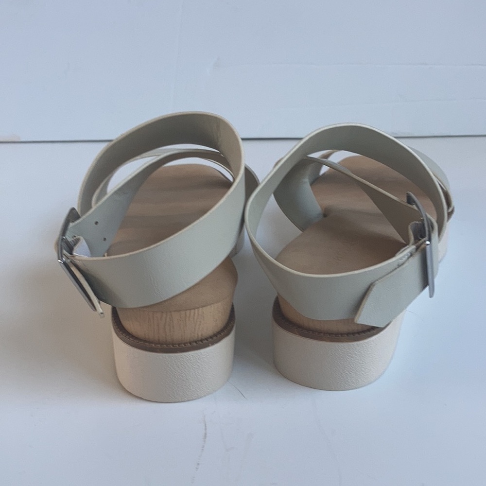Eleanor Bamboo neutral wrap sandal cream colored buckle - Picture 5 of 13
